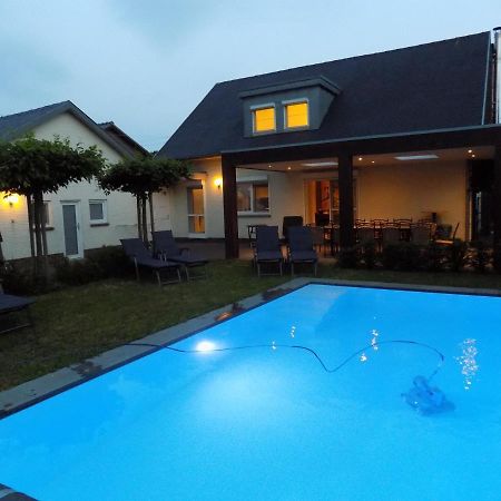 Villa Maas & Kempen Maaseik Luaran gambar