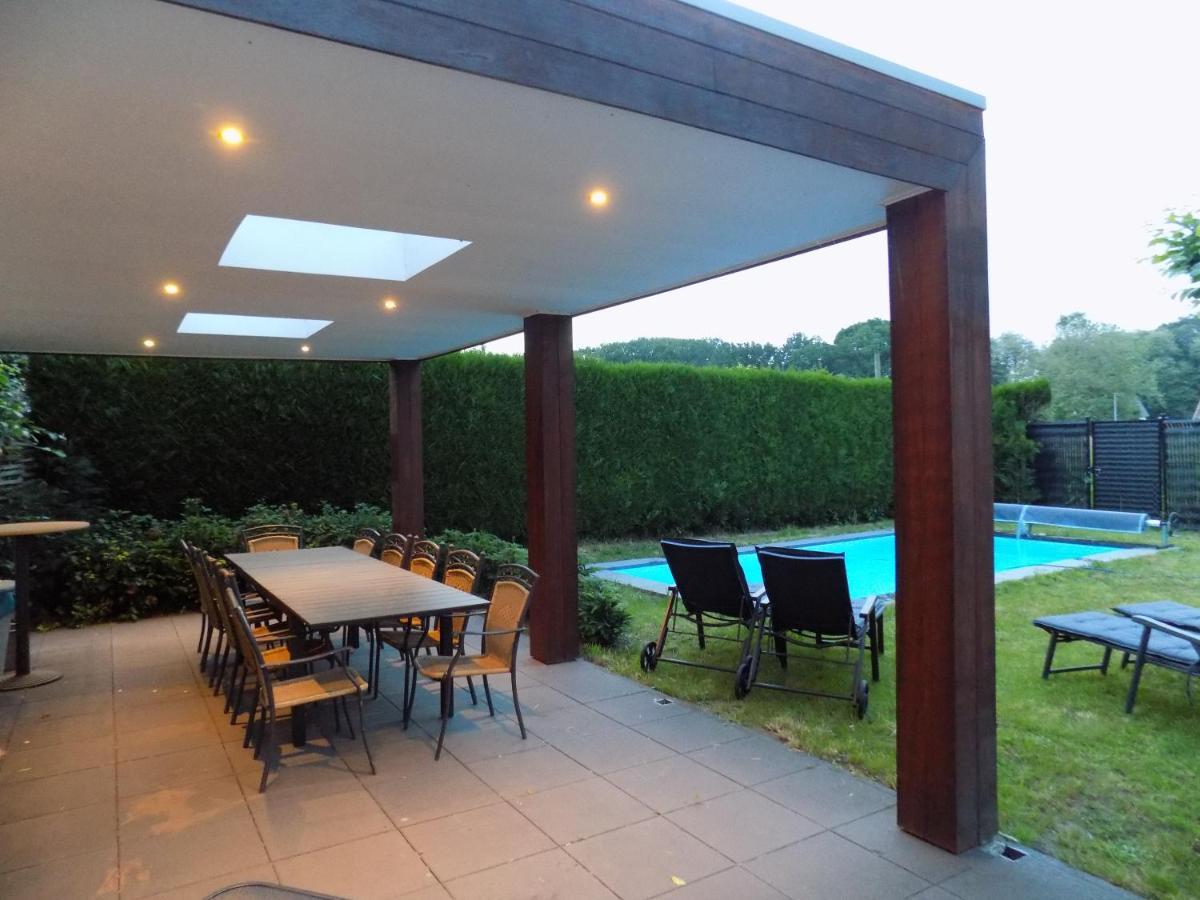 Villa Maas & Kempen Maaseik Luaran gambar