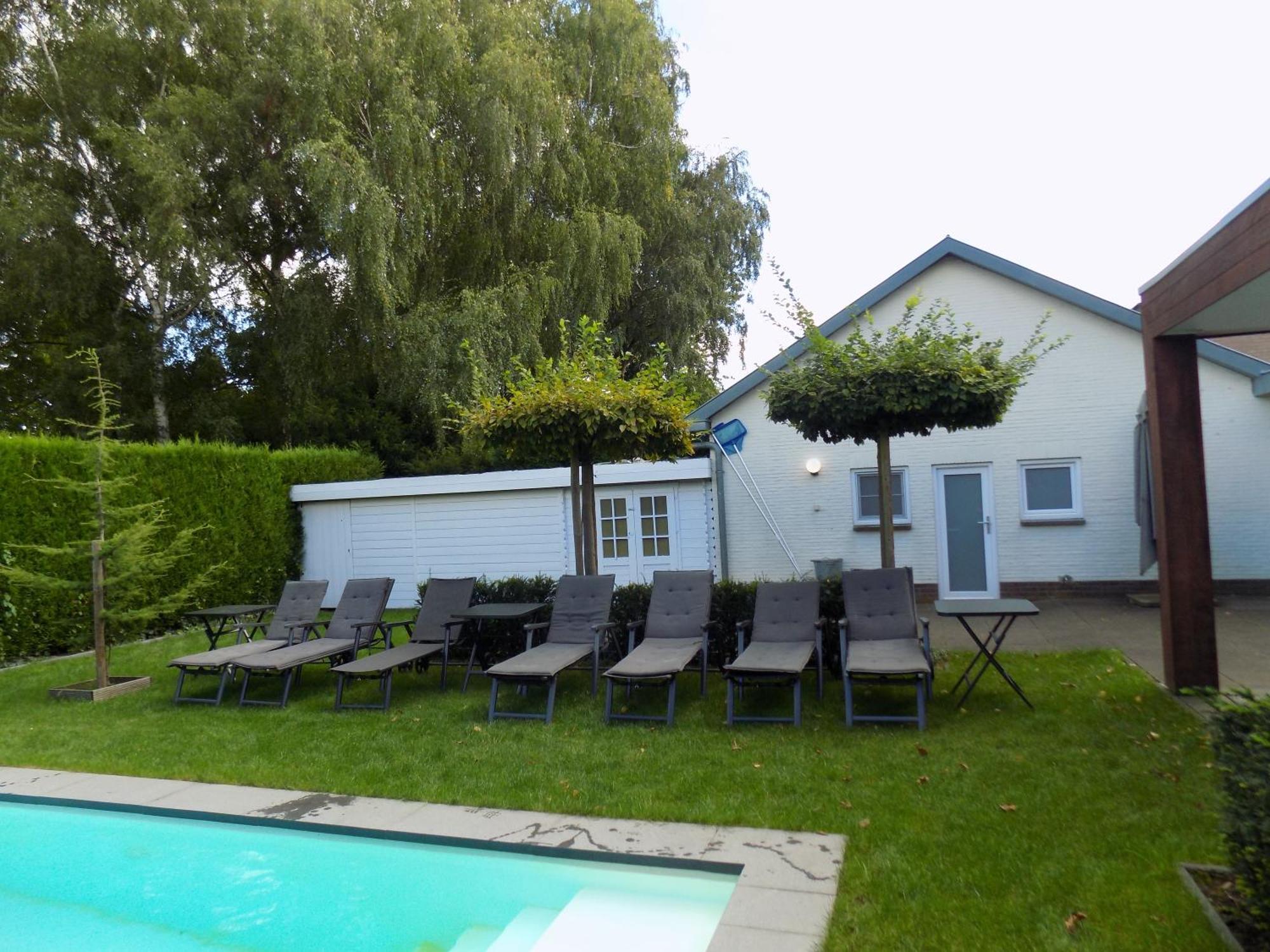Villa Maas & Kempen Maaseik Luaran gambar